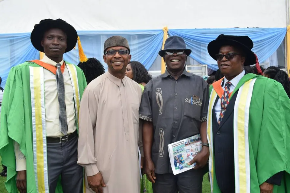 Professor Wole Adamolekun with members of the Mass Communication faculty